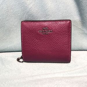 NWT COACH Snap Wallet